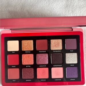 Natasha Denona Love Palette Eyeshadow - Multicolor
